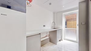 Photo 40- click for photo gallery